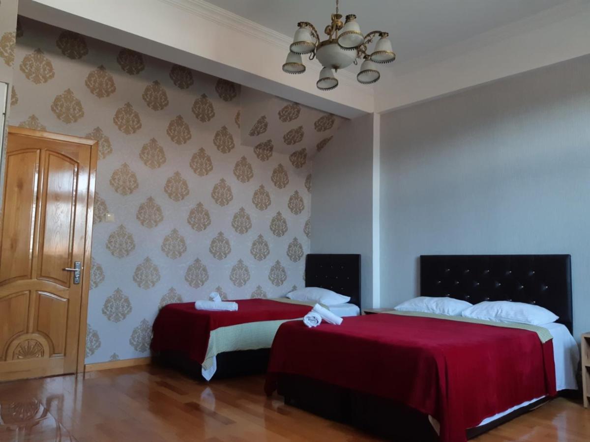 Dzveli Batumi Hotel Ngoại thất bức ảnh