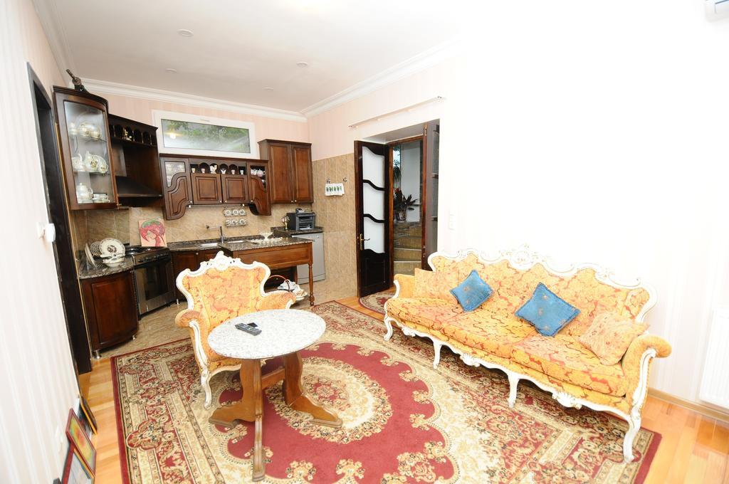 Dzveli Batumi Hotel Ngoại thất bức ảnh