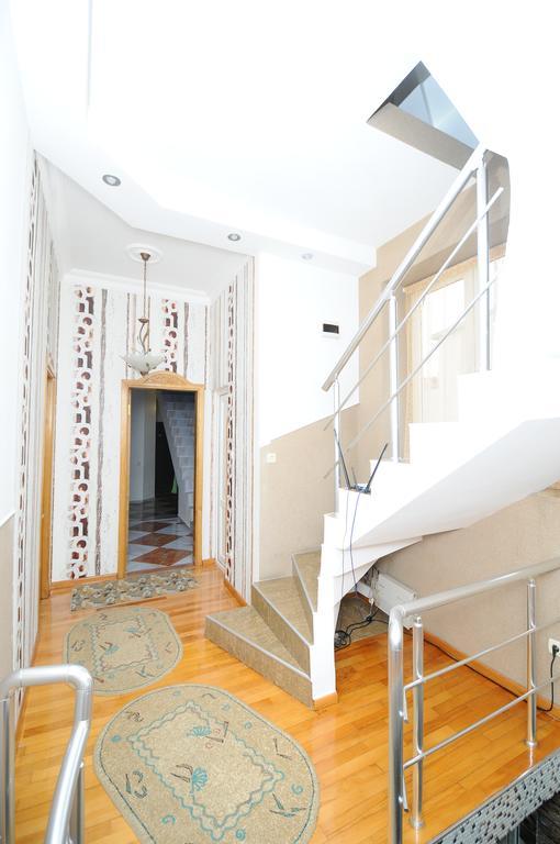 Dzveli Batumi Hotel Ngoại thất bức ảnh