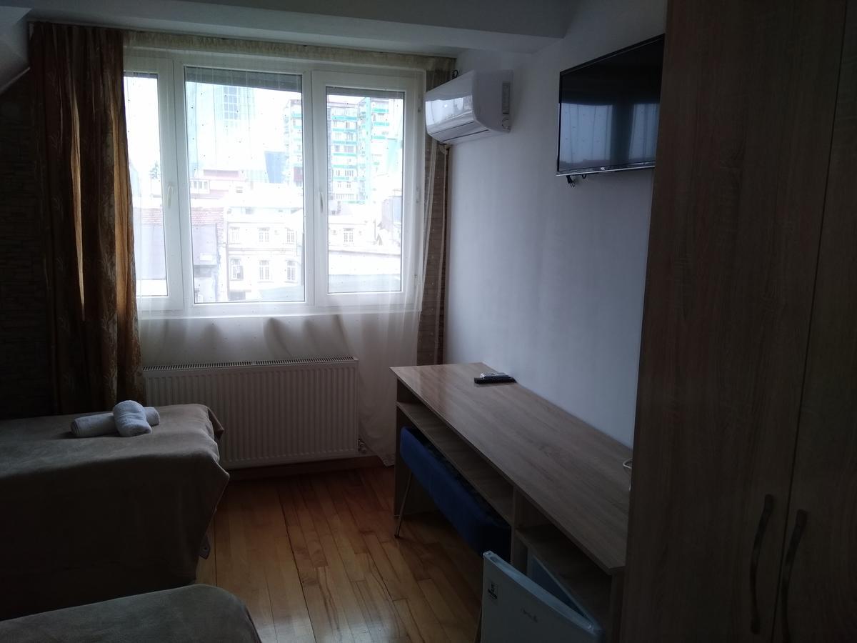 Dzveli Batumi Hotel Ngoại thất bức ảnh