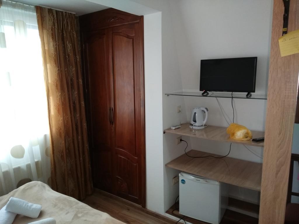 Dzveli Batumi Hotel Ngoại thất bức ảnh
