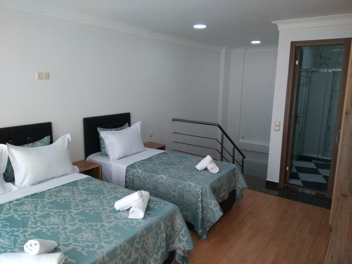 Dzveli Batumi Hotel Ngoại thất bức ảnh