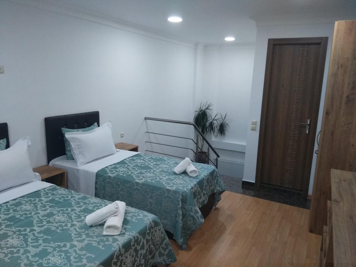 Dzveli Batumi Hotel Ngoại thất bức ảnh